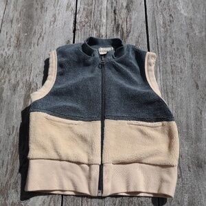 Boys Fin and Vince Gray and Cream Vest - Size 12/18M